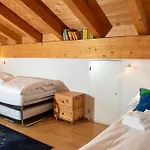 Apartman Cozy Alpine Loft With Fireplace Lenz