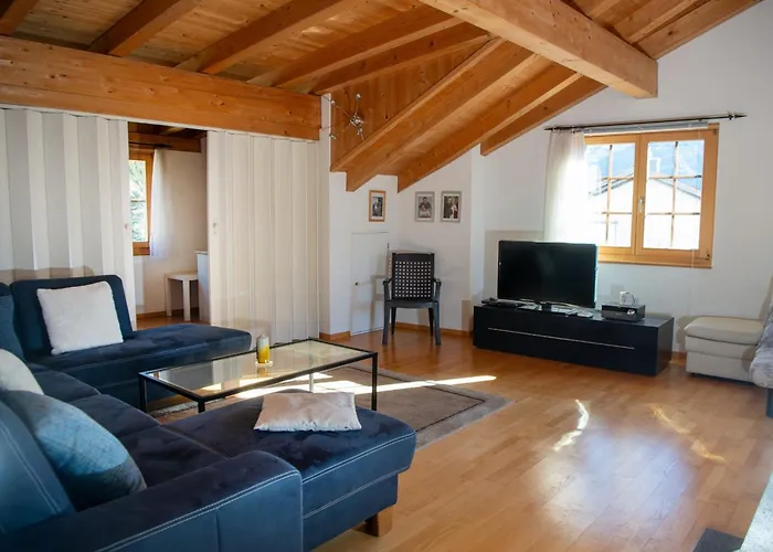 Apartment Cozy Alpine Loft With Fireplace