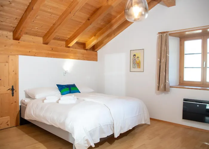 Cozy Alpine Loft With Fireplace Apartment *